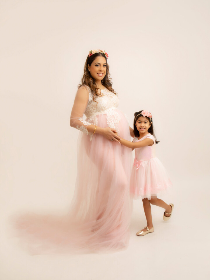 Artin Studio for Maternity and Newborn Photography in Vancouver and Coquitlam (13)
