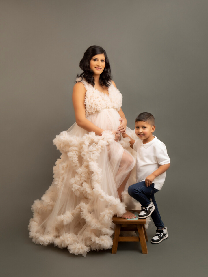 Artin Studio for Maternity and Newborn Photography in Vancouver and Coquitlam (7)