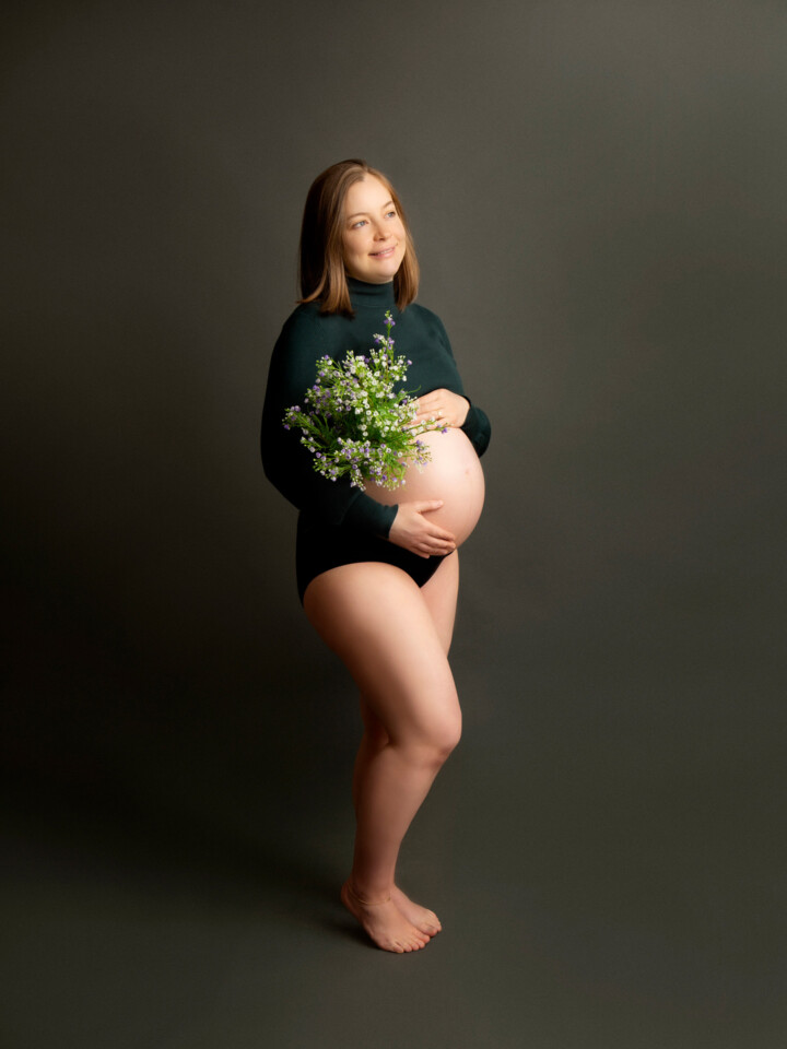 Artin Studio for Maternity and Newborn Photography in Vancouver and Coquitlam (8)