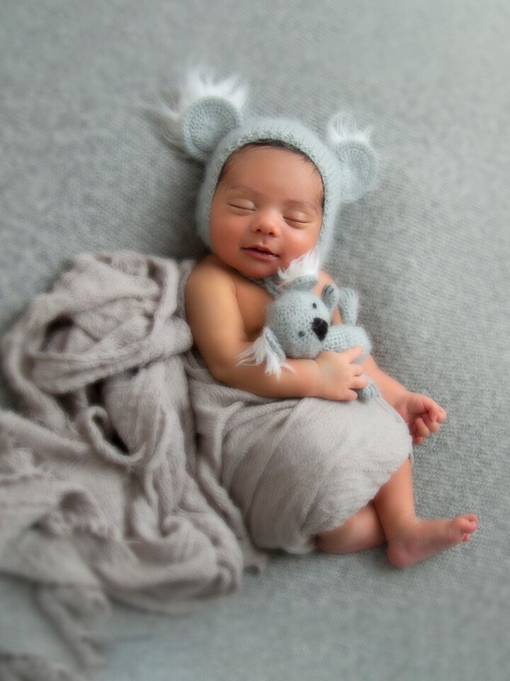 Artin Studio offering Newborn Photography in Vancouver and Coquitlam (14)