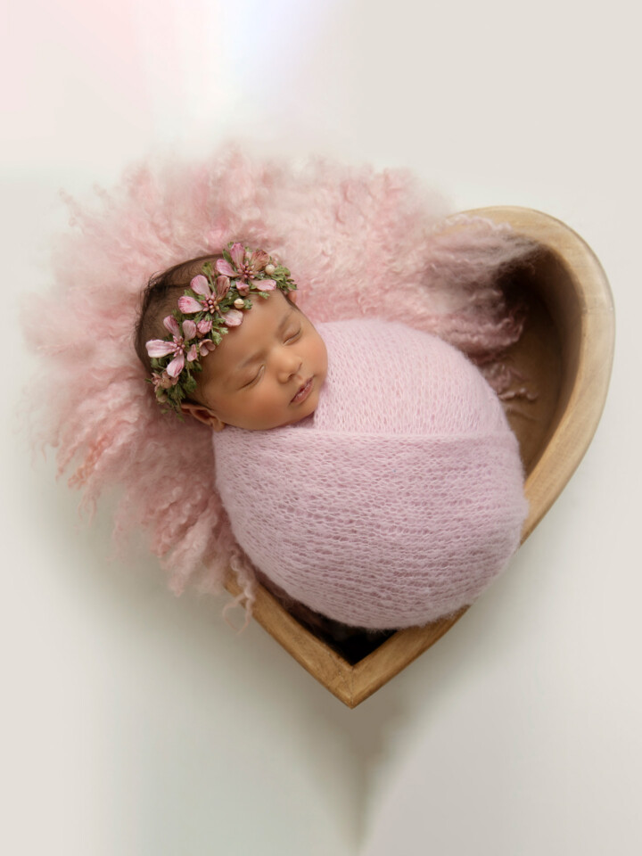 Artin Studio offering Newborn Photography in Vancouver and Coquitlam (5)