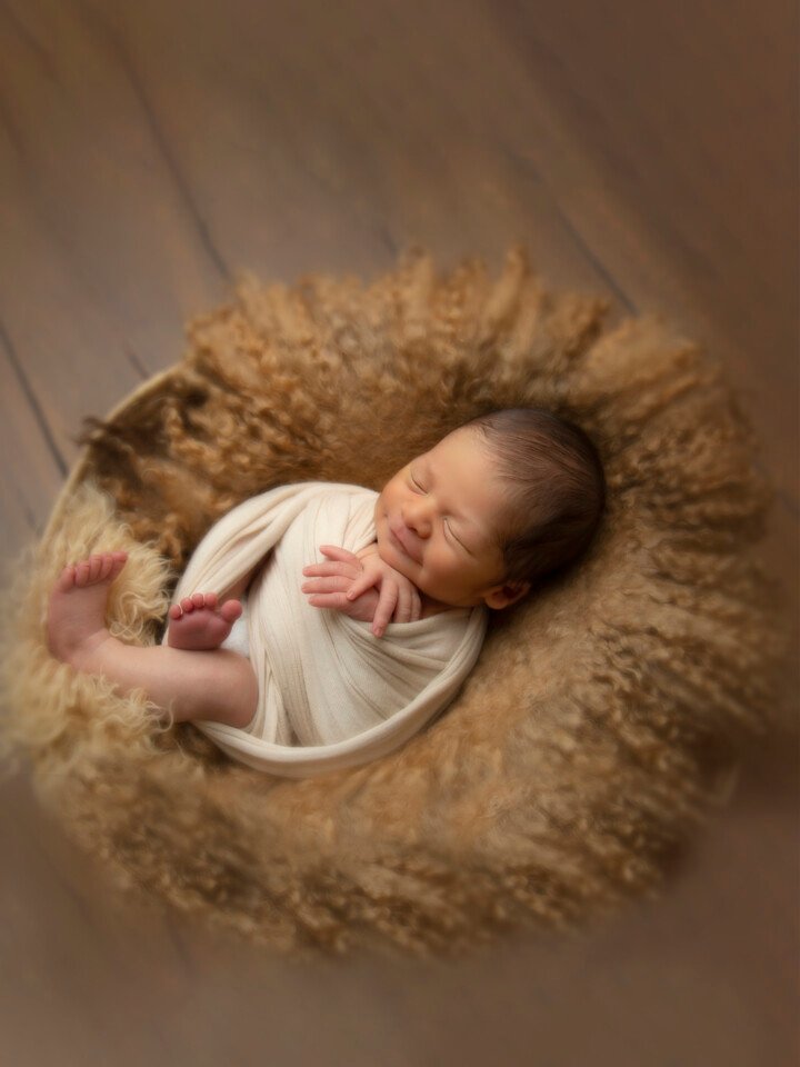 Artin Photography Tricity newborn and maternity photographer 23