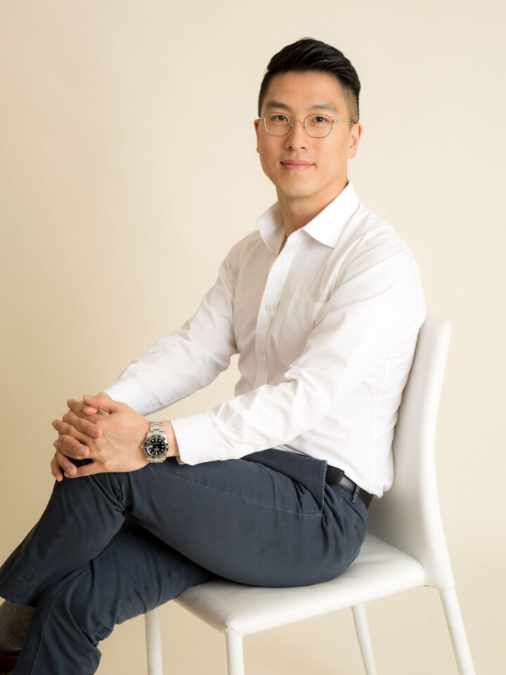 Artin Headshot & Portrait Photography Vancouver are