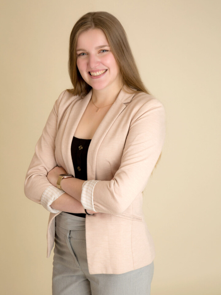 Artin Headshot & Portrait Photography Vancouver are